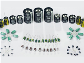 铝电解电容器